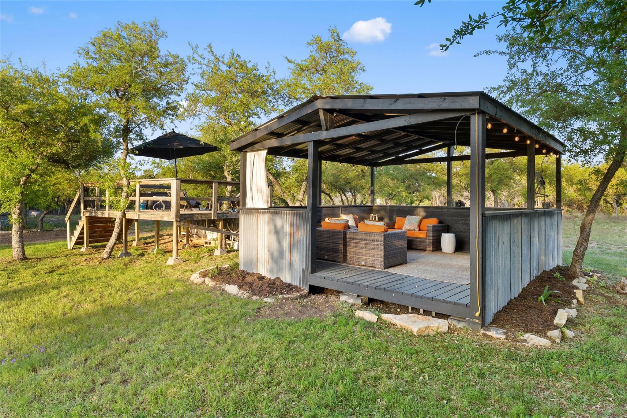 2025 Cripple Creek Stage Rd, Dripping Springs, TX 78620