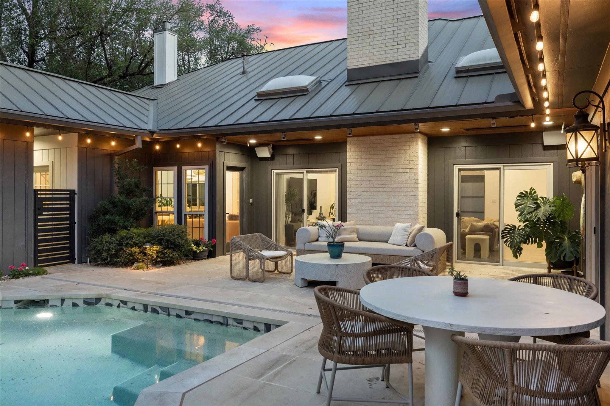 10200 La Costa Dr, Austin, TX 78747