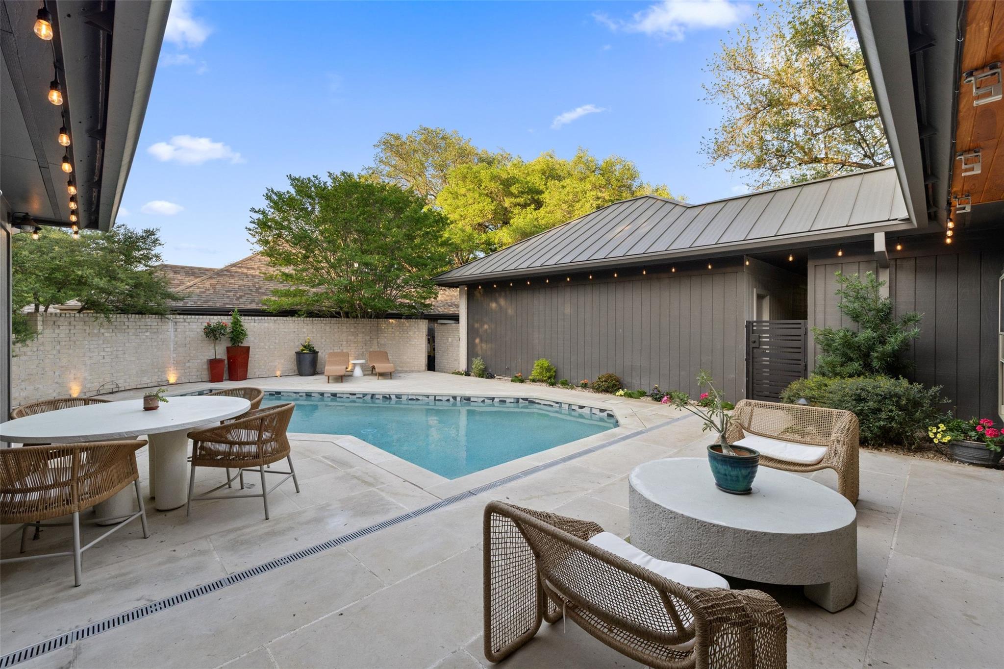 10200 La Costa Dr, Austin, TX 78747