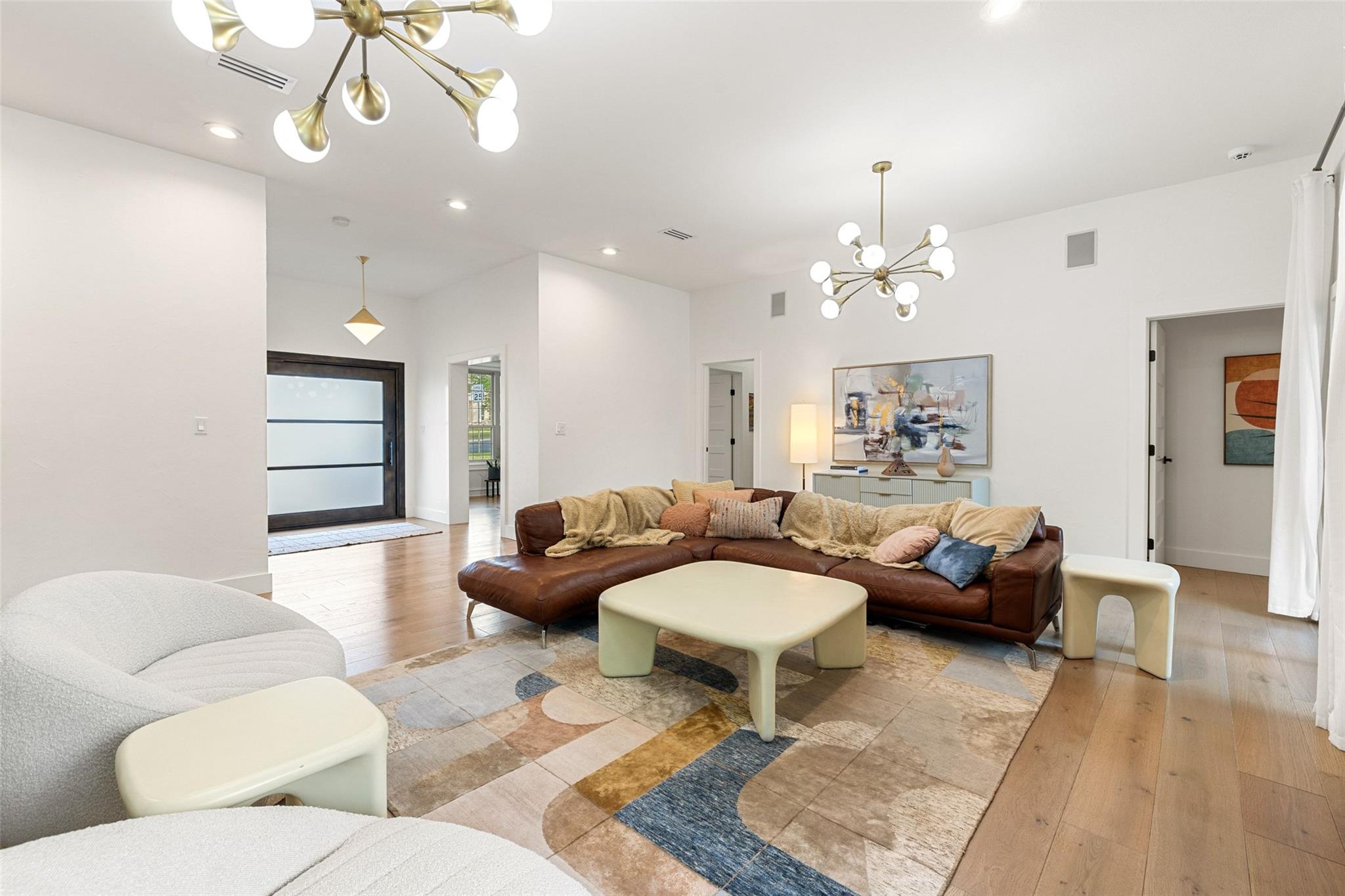 10200 La Costa Dr, Austin, TX 78747