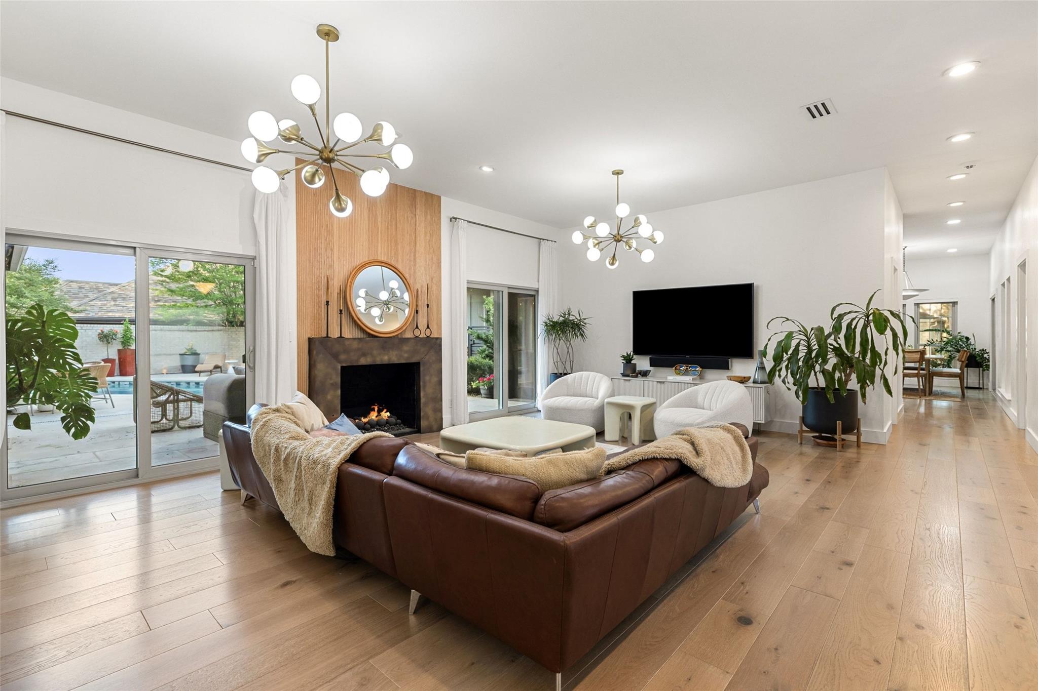 10200 La Costa Dr, Austin, TX 78747