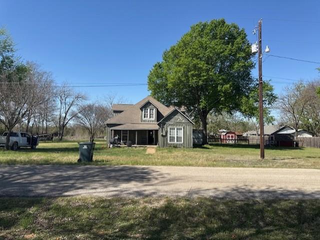 517 Giddings St, Lexington, TX 78947