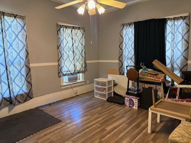 517 Giddings St, Lexington, TX 78947