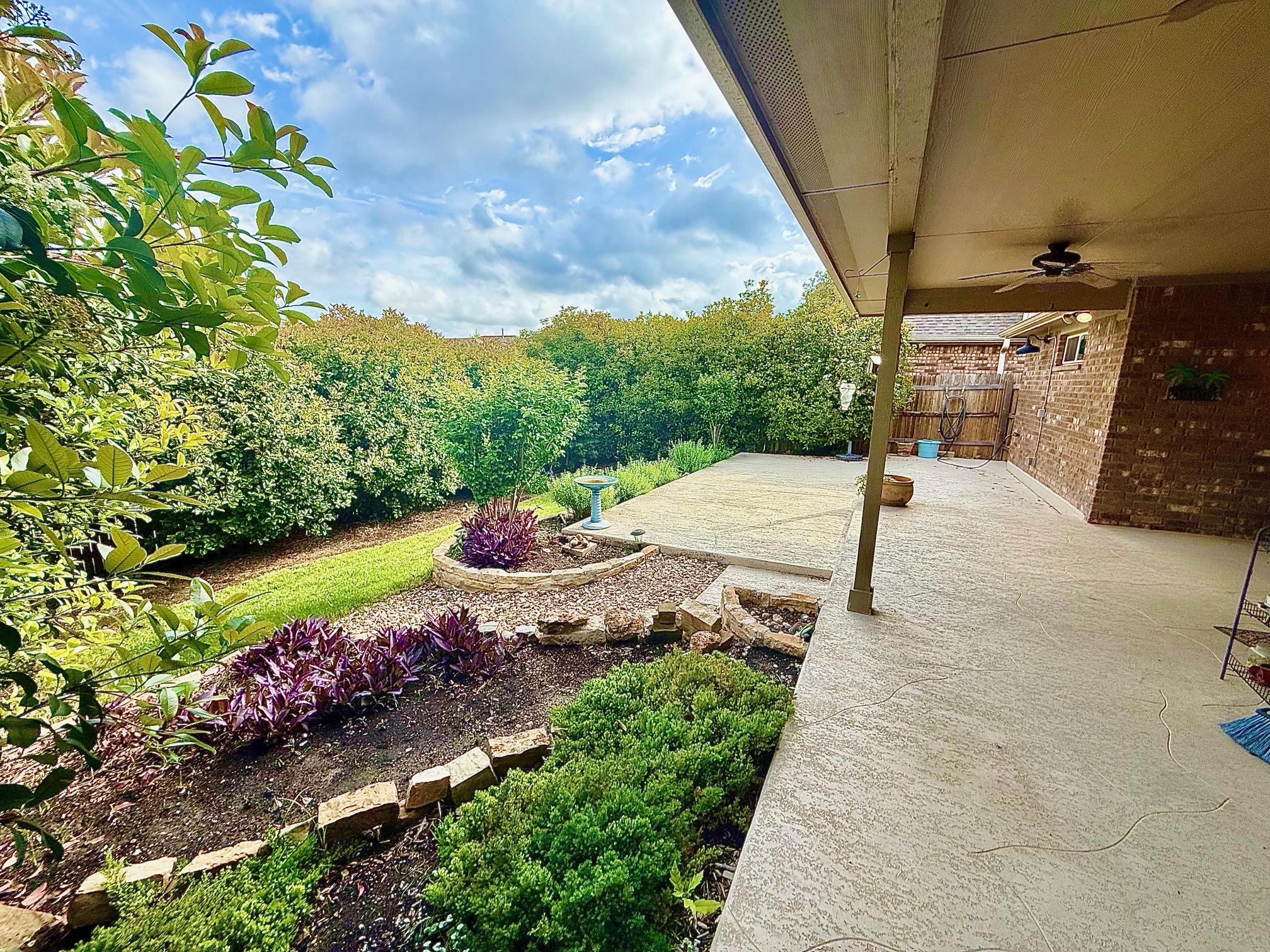 513 Longhorn Cavern Rd, Leander, TX 78641