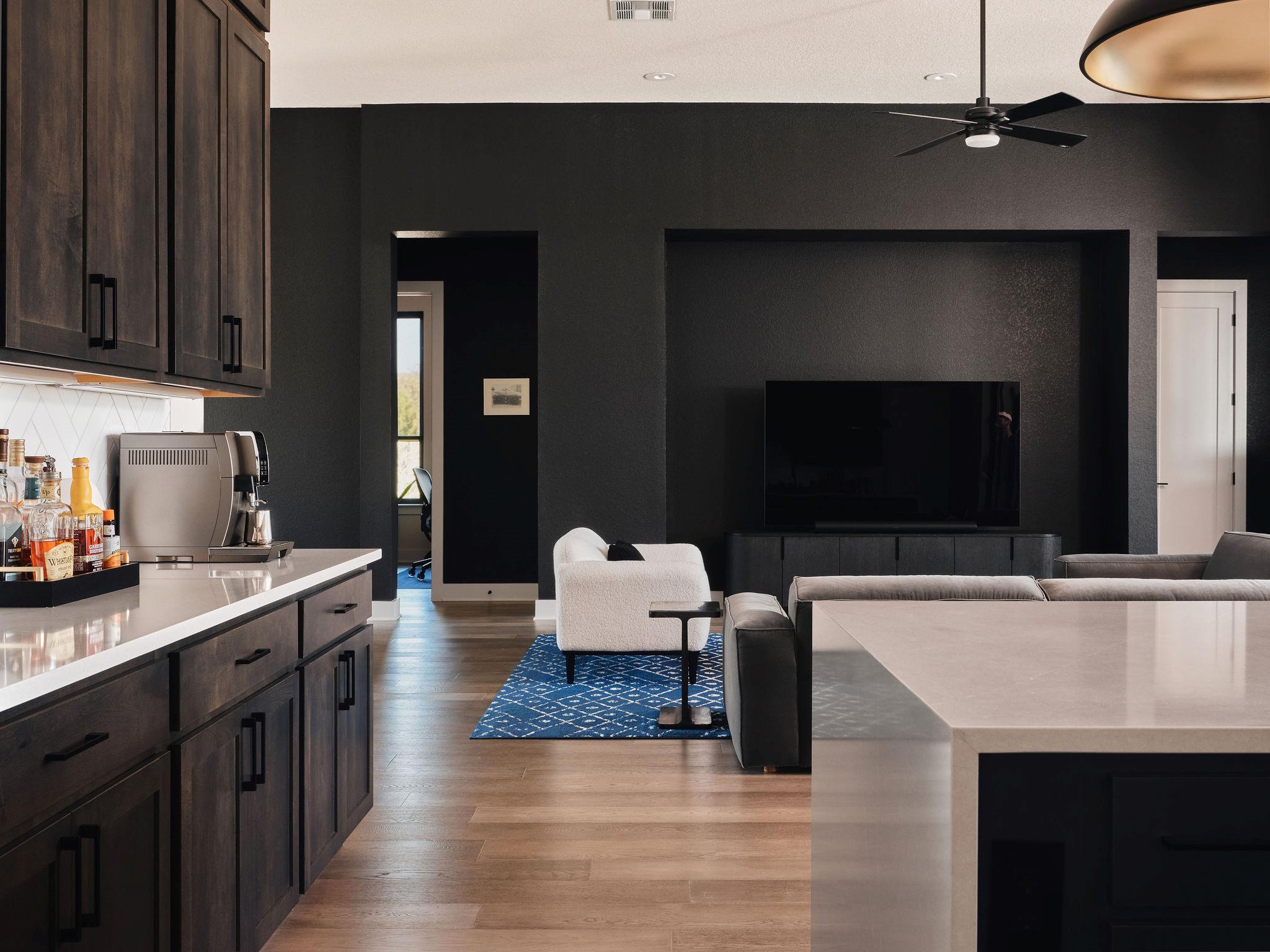 1100 Conastoga Ct, Driftwood, TX 78619