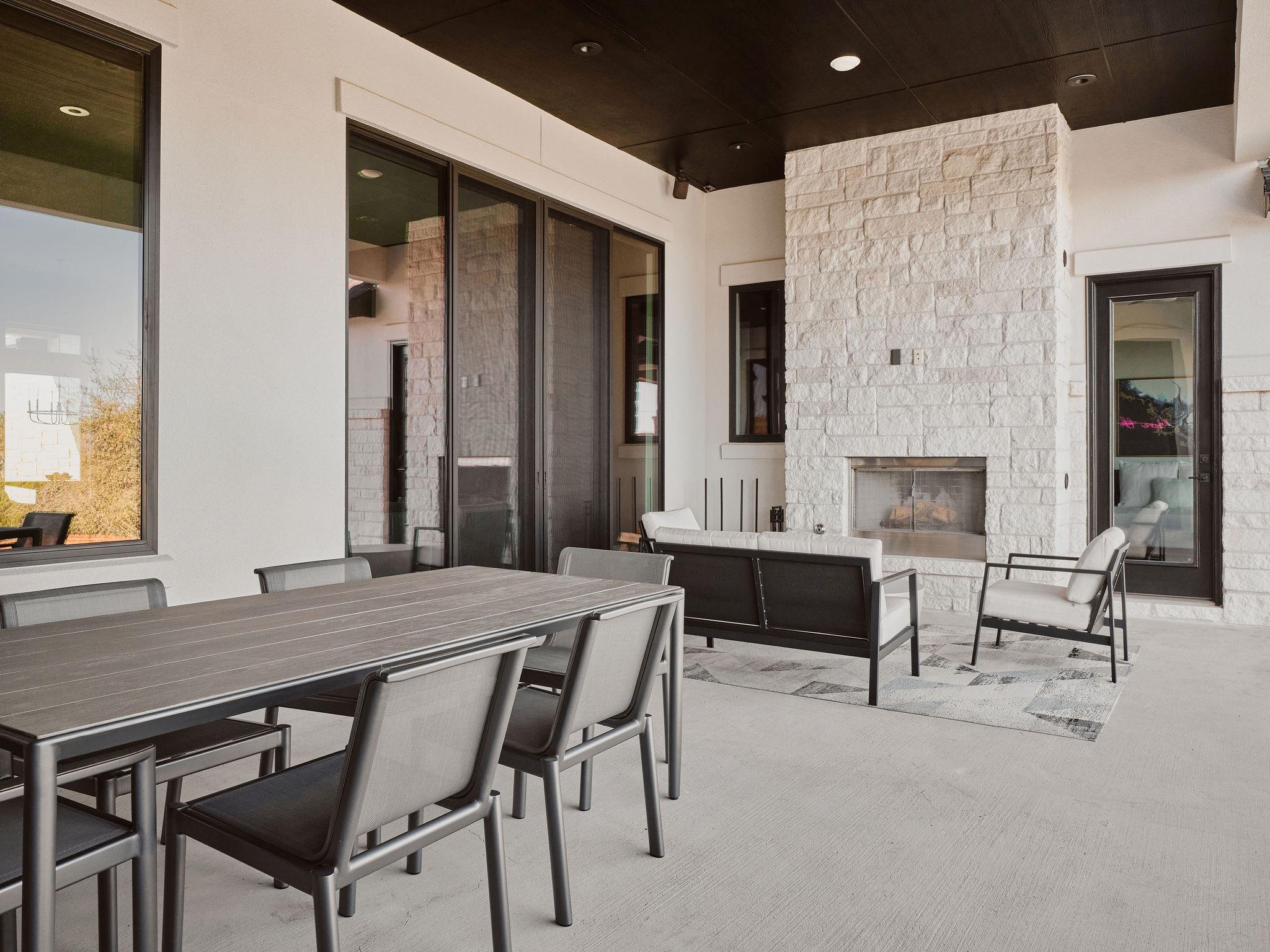 1100 Conastoga Ct, Driftwood, TX 78619