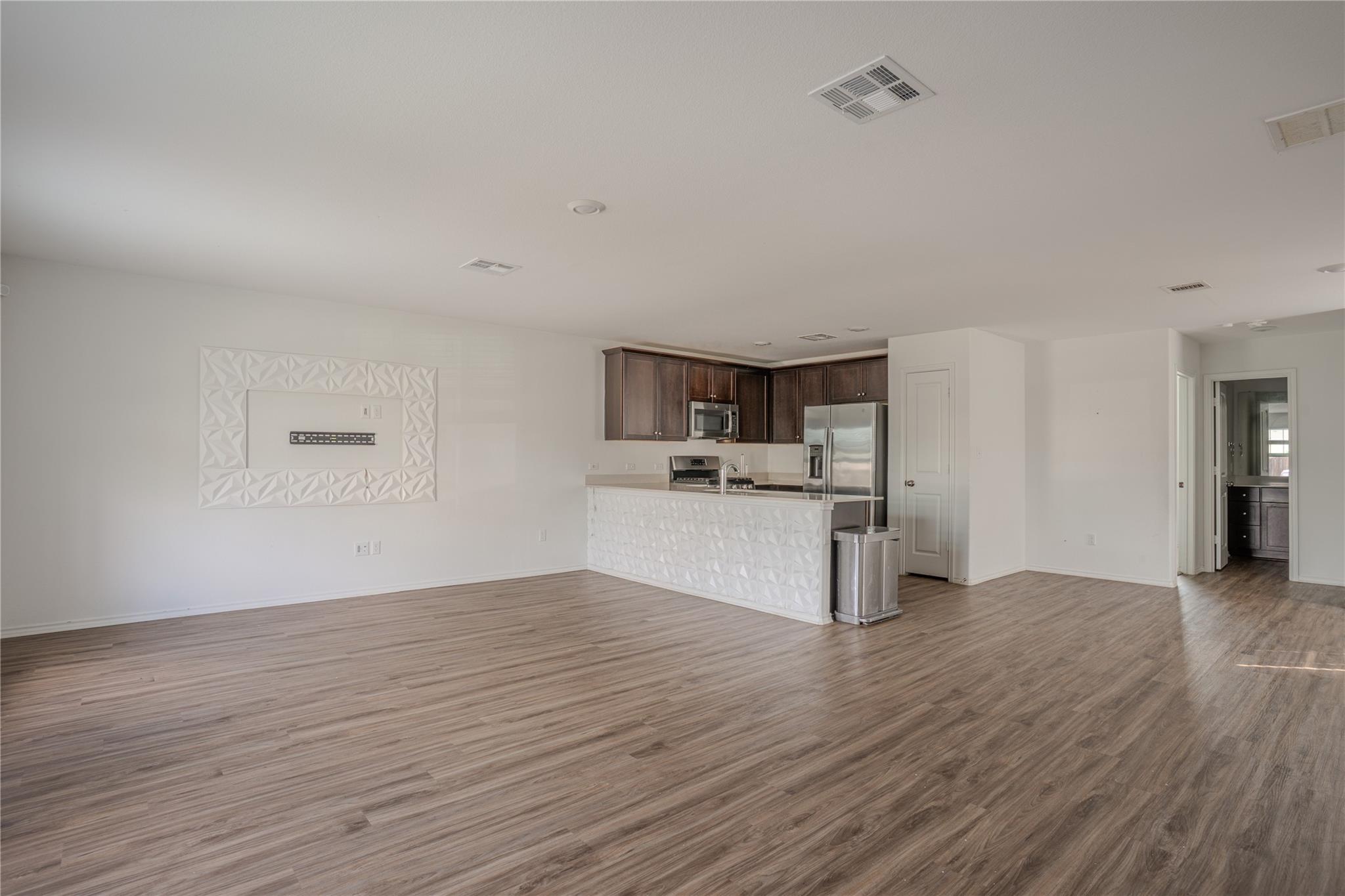 14005 Mussel Run, Elgin, TX 78621