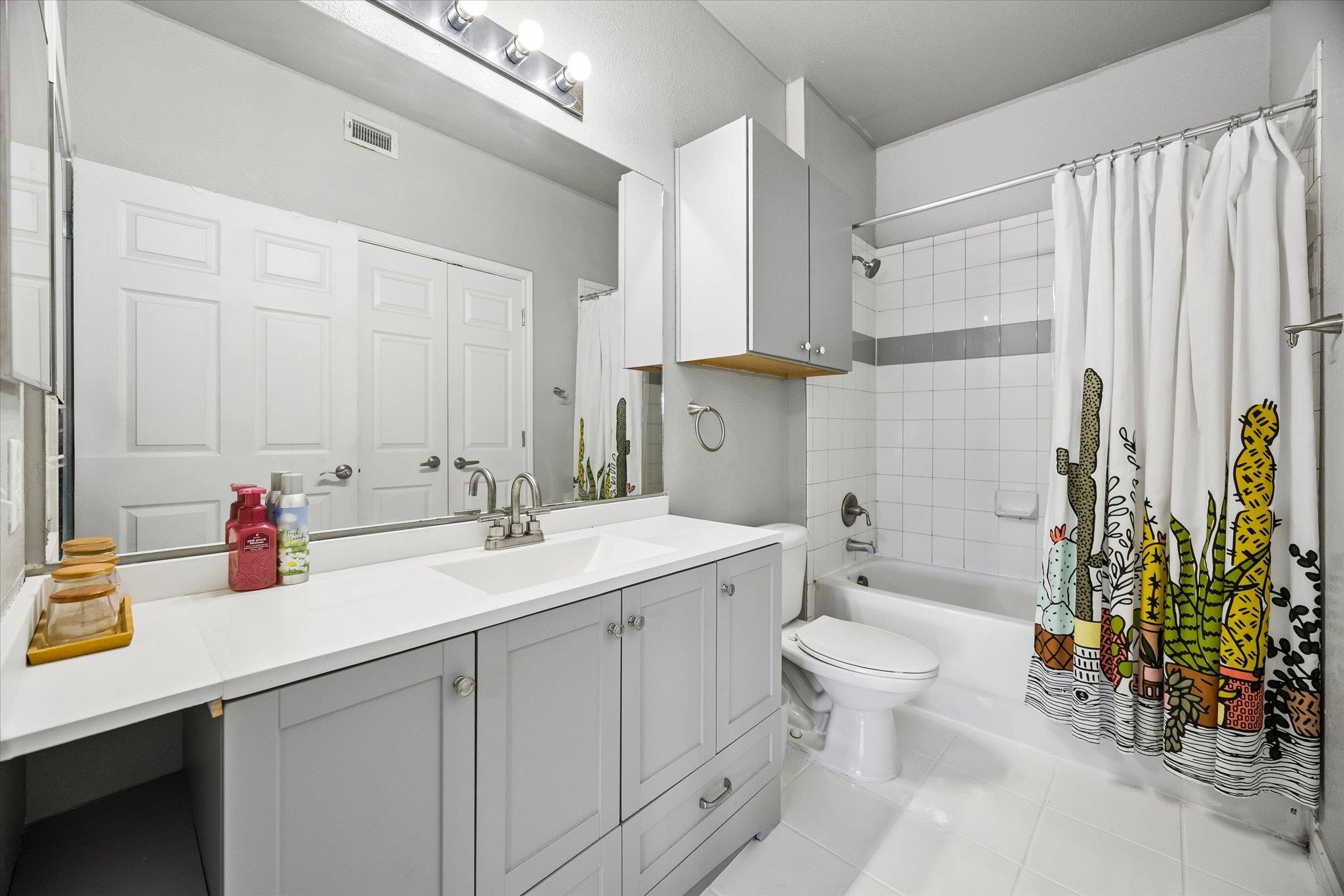 2502 Leon St # 506, Austin, TX 78705