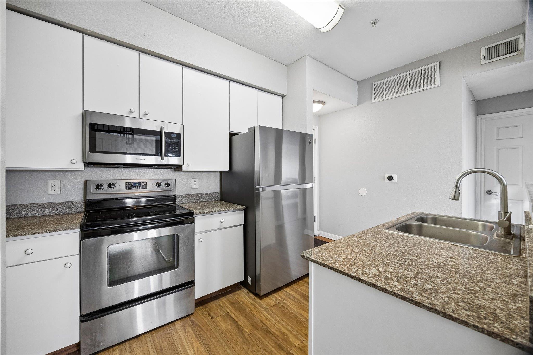 2502 Leon St # 506, Austin, TX 78705