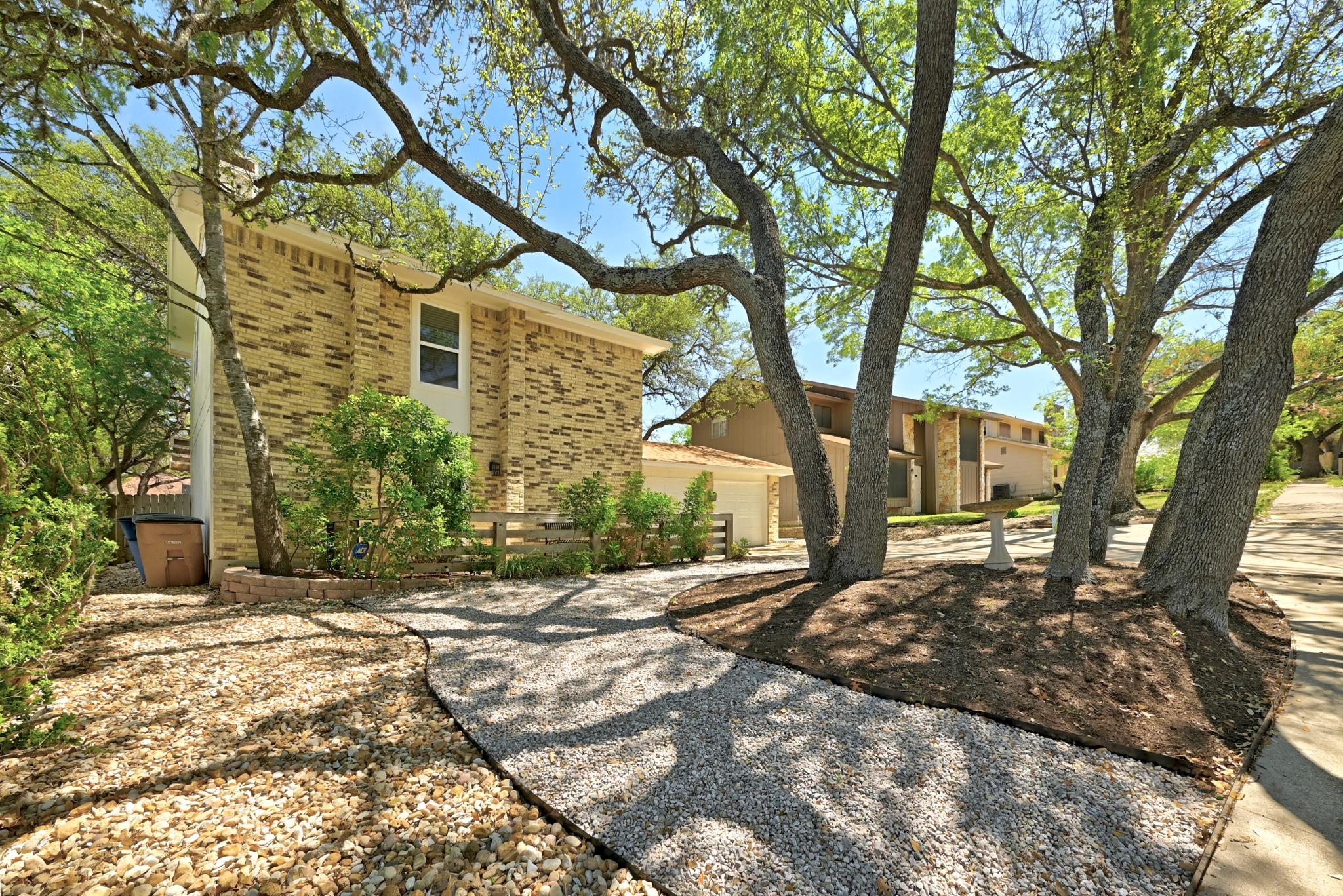 8301 Belclaire Ln, Austin, TX 78748