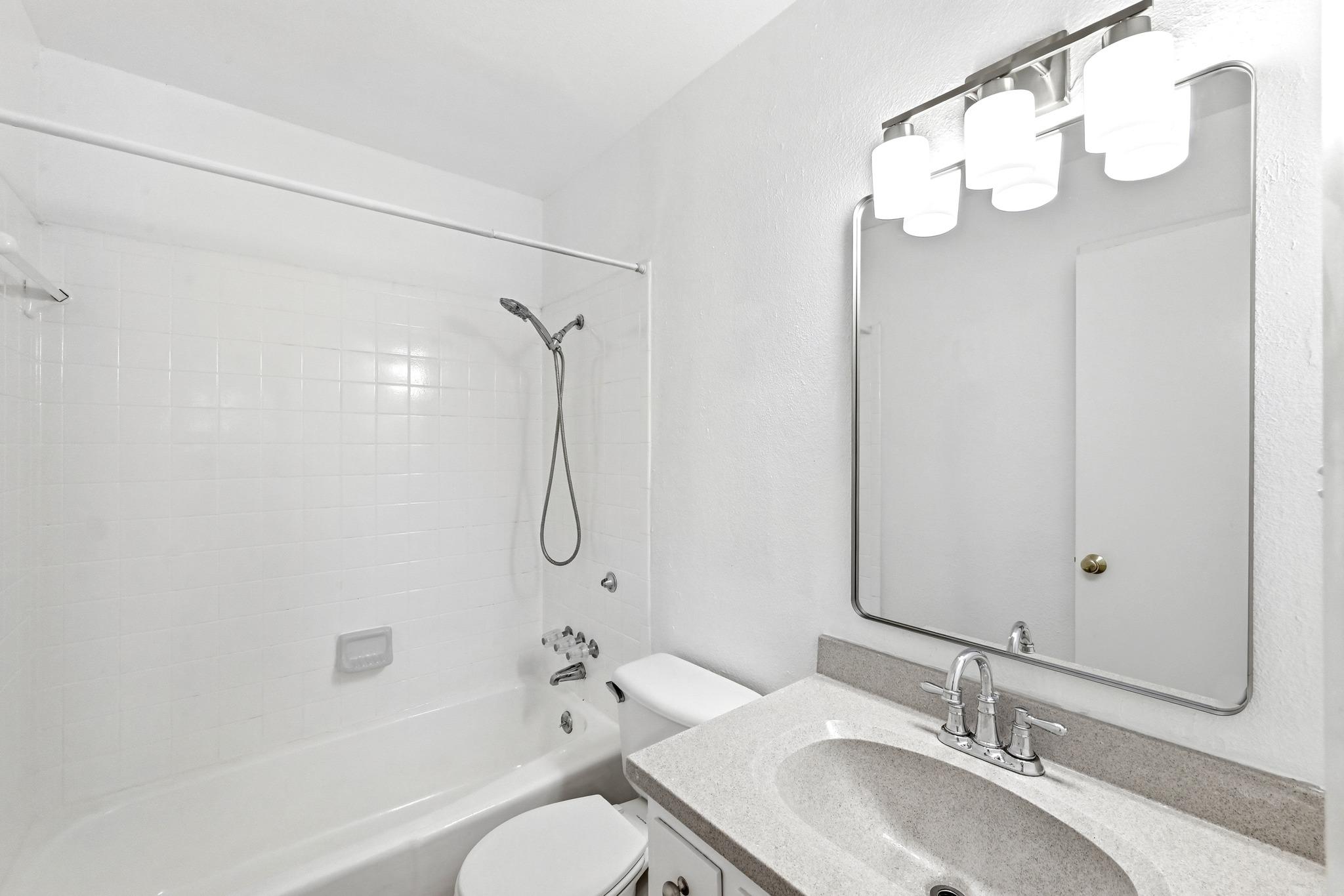 8301 Belclaire Ln, Austin, TX 78748