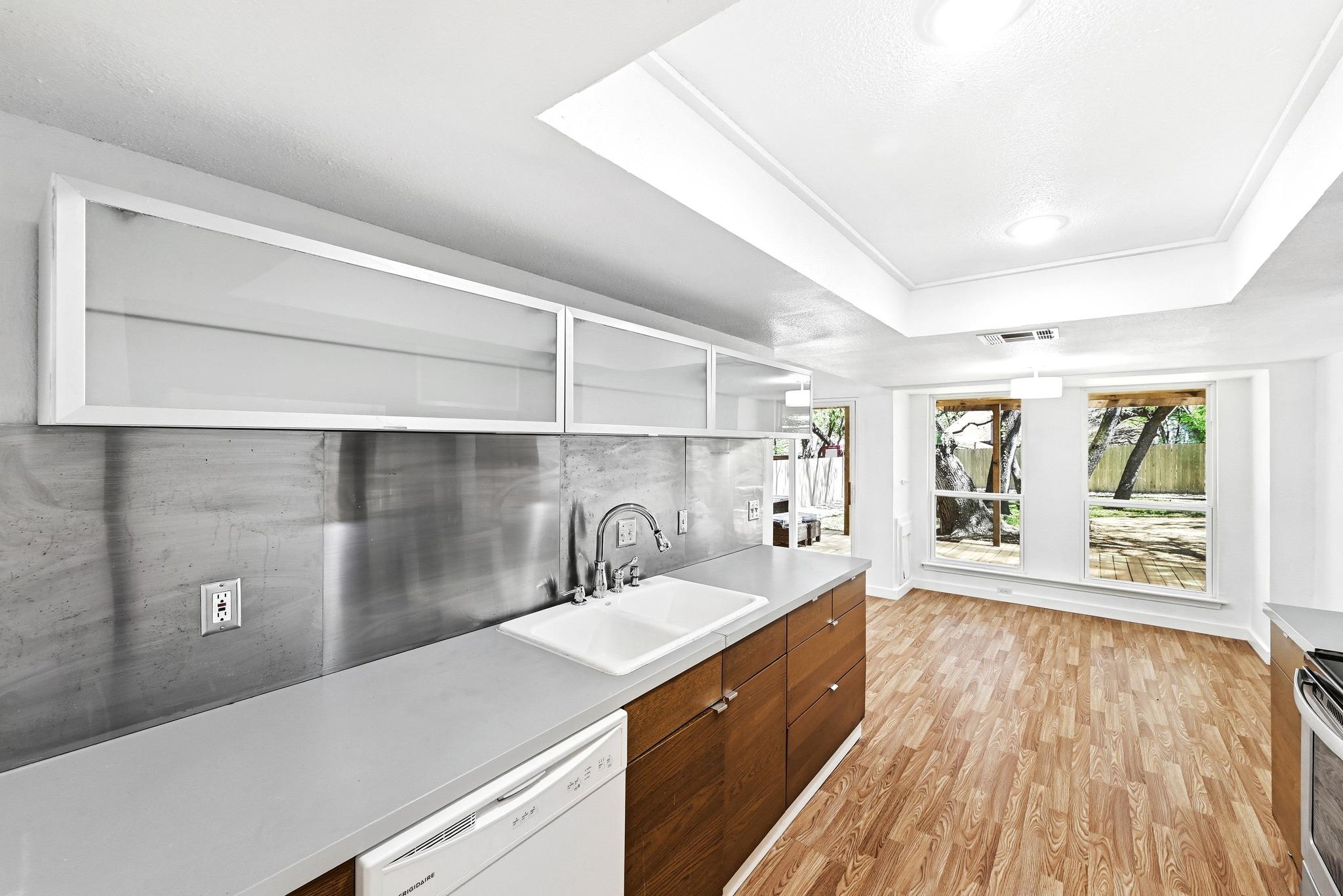 8301 Belclaire Ln, Austin, TX 78748