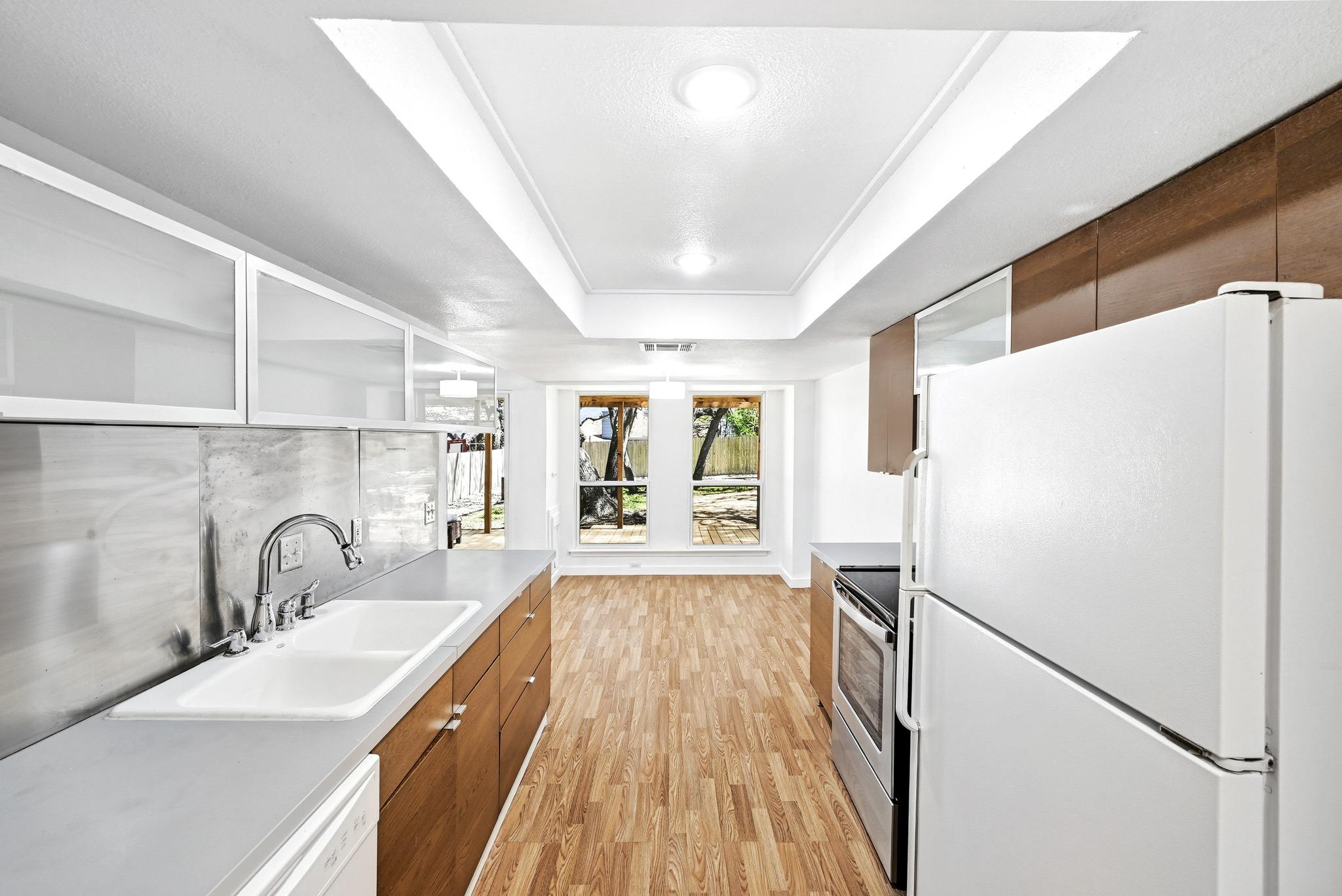 8301 Belclaire Ln, Austin, TX 78748