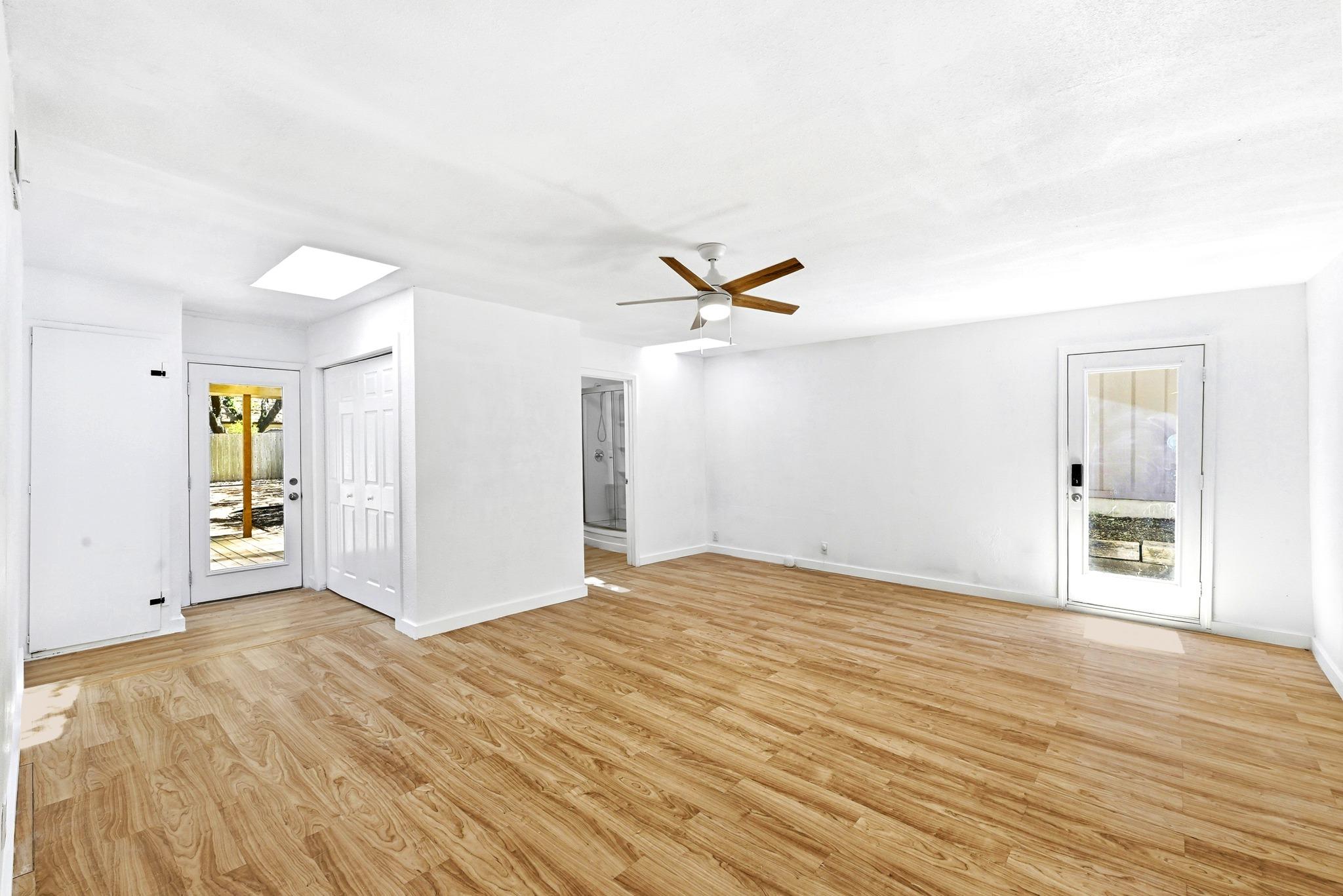 8301 Belclaire Ln, Austin, TX 78748