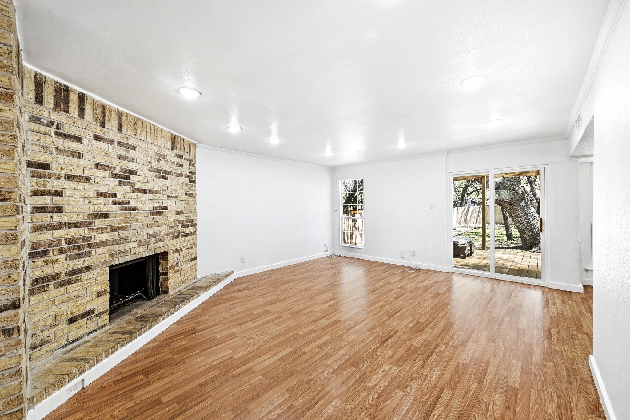 8301 Belclaire Ln, Austin, TX 78748