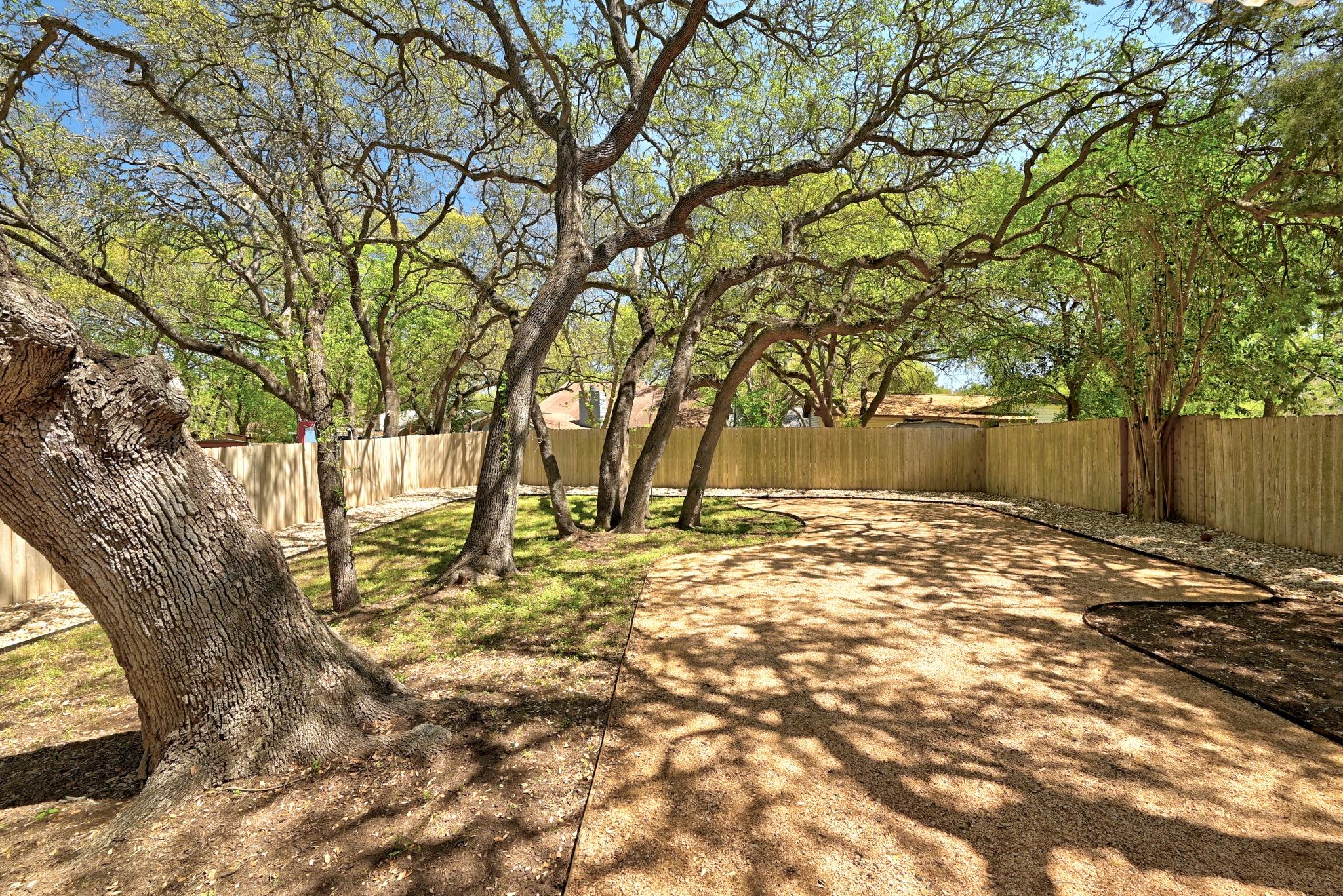 8301 Belclaire Ln, Austin, TX 78748