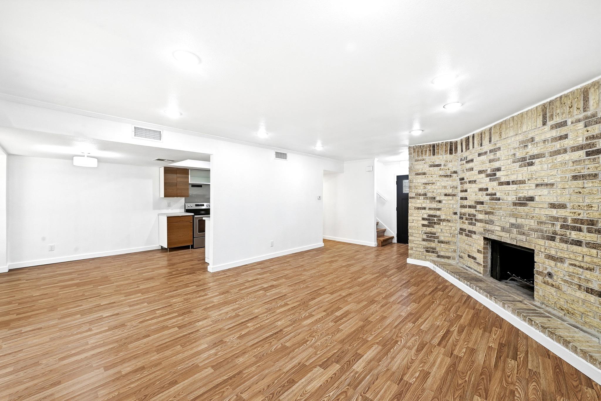 8301 Belclaire Ln, Austin, TX 78748