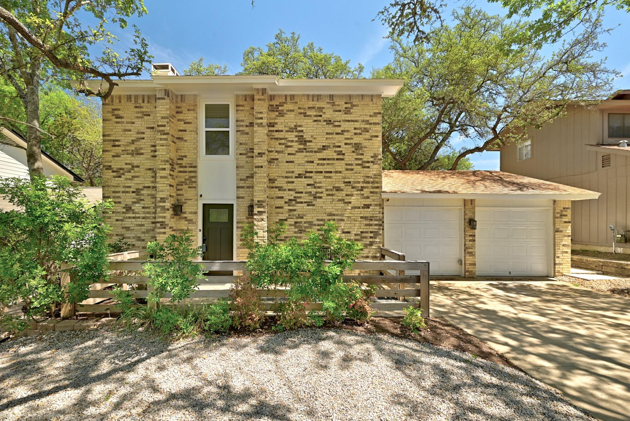 8301 Belclaire Ln, Austin, TX 78748