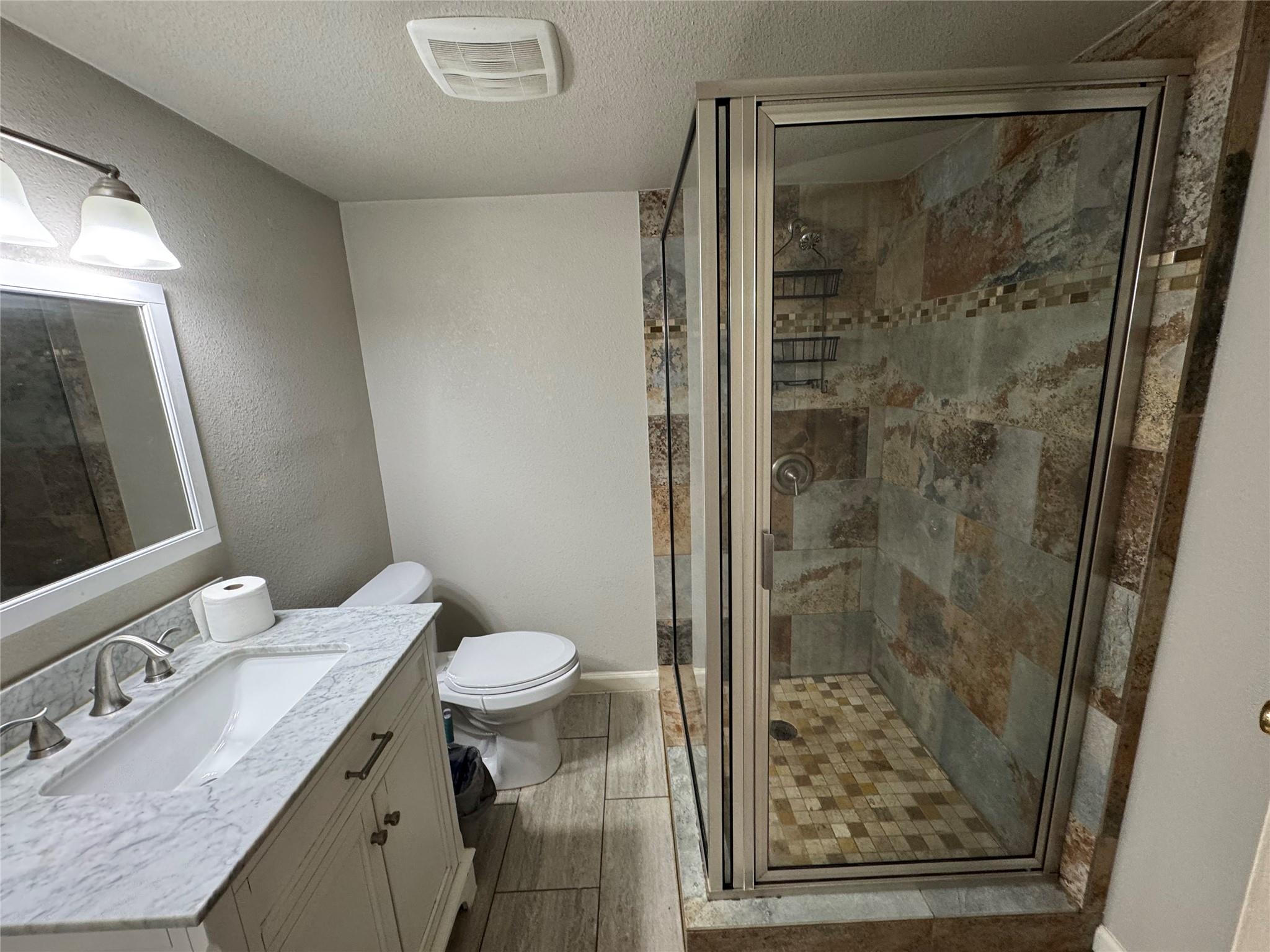 300 W COVINGTON Dr, Austin, TX 78753