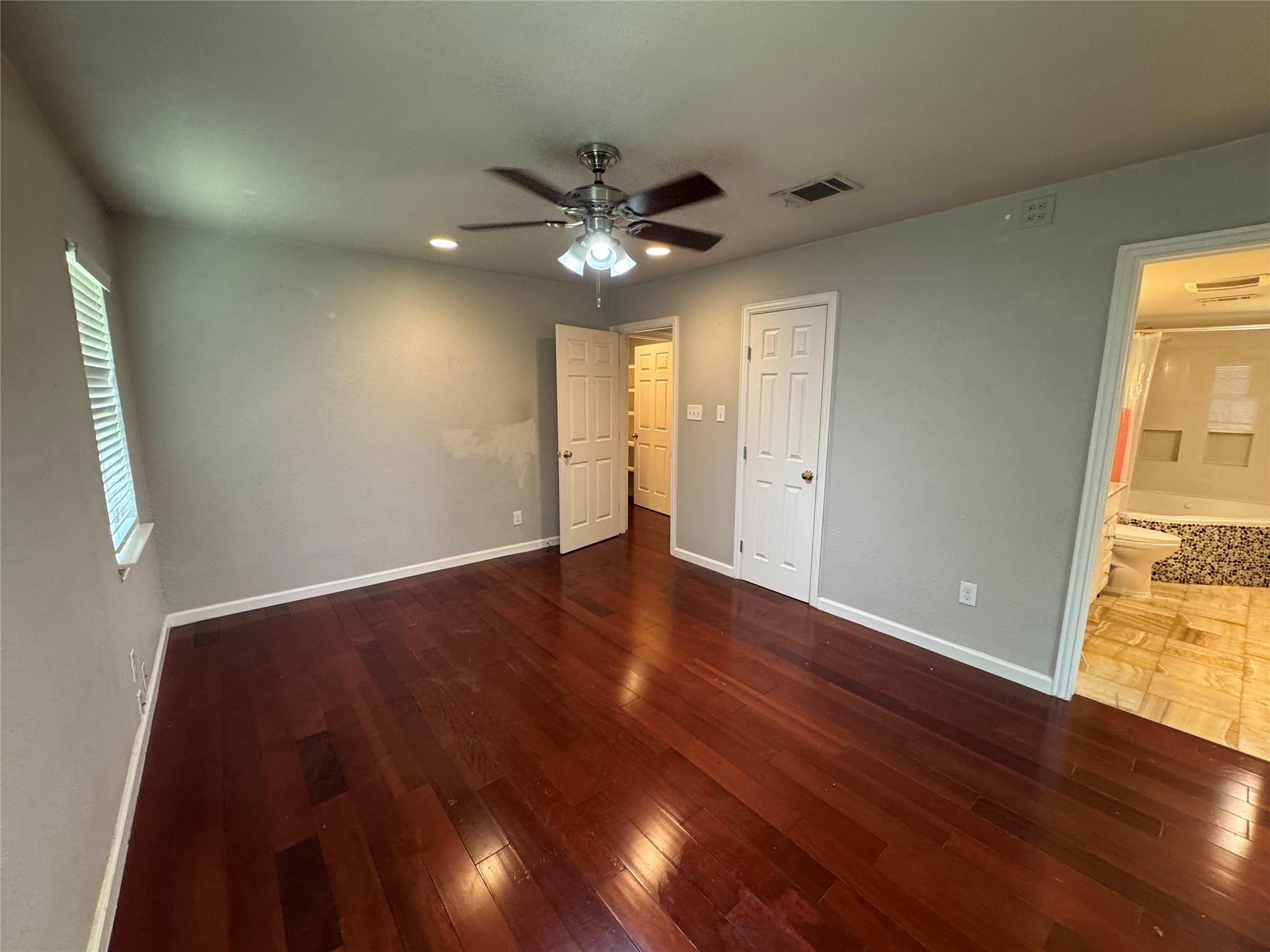 300 W COVINGTON Dr, Austin, TX 78753