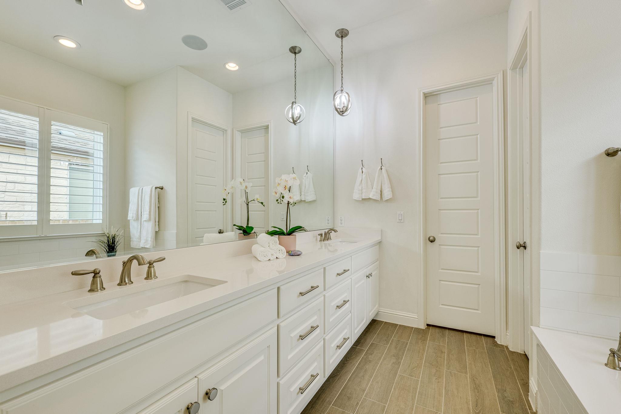 15618 Bended Knee Dr, Austin, TX 78717