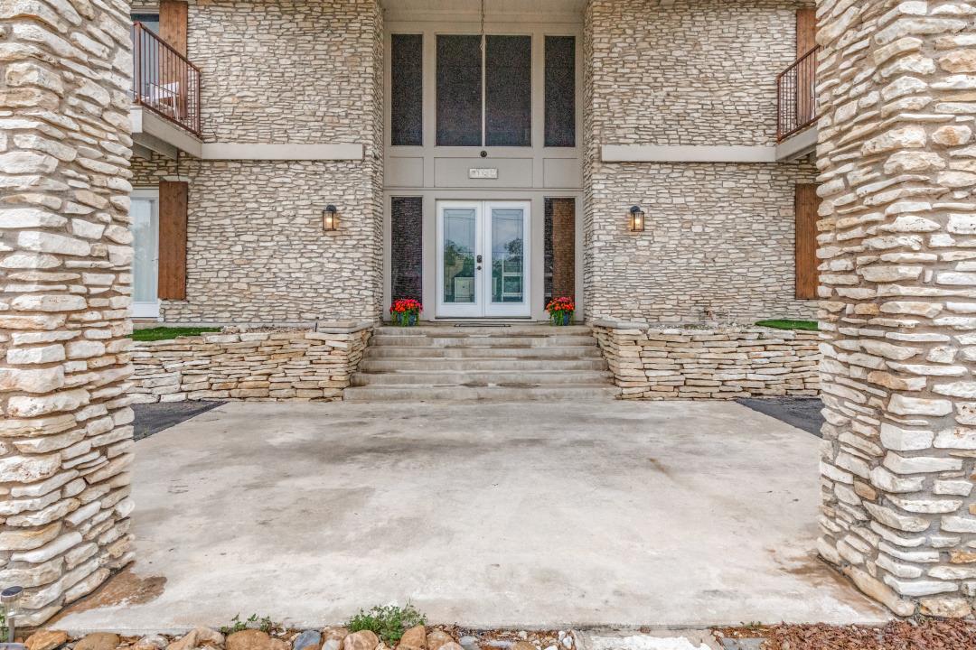 13207 Mansfield Dr, Austin, TX 78732