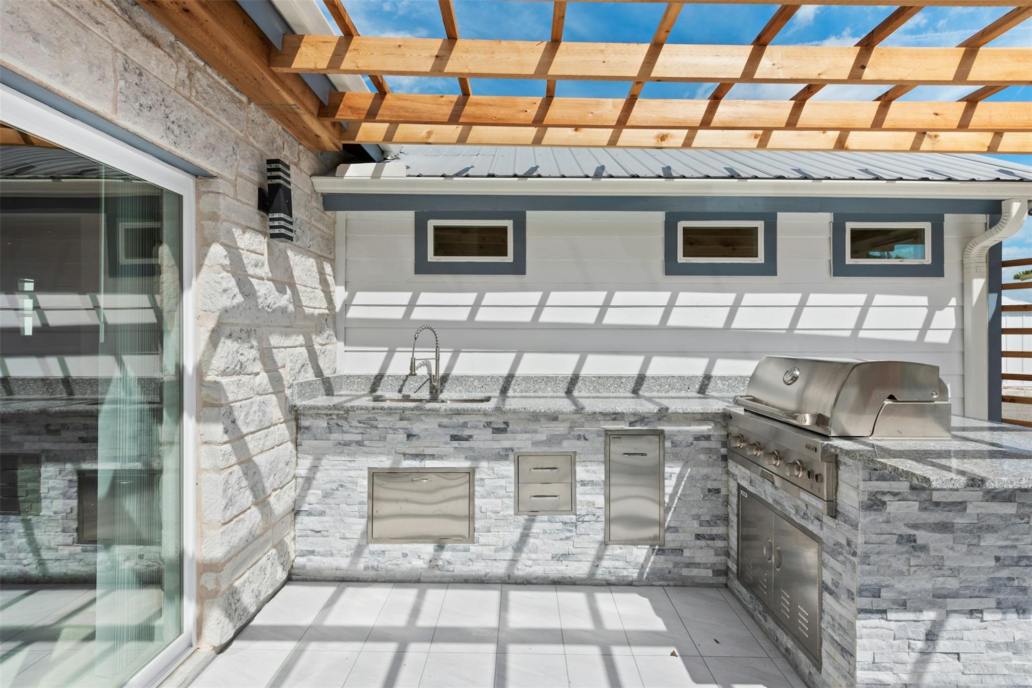 14300 Summit View Dr, Leander, TX 78641