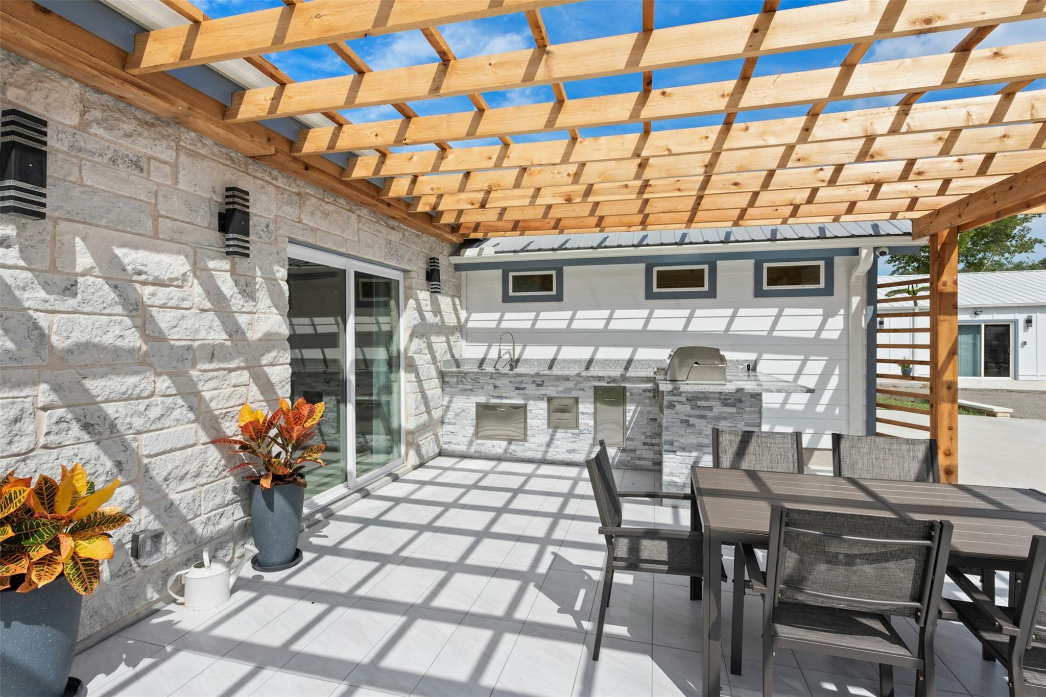 14300 Summit View Dr, Leander, TX 78641