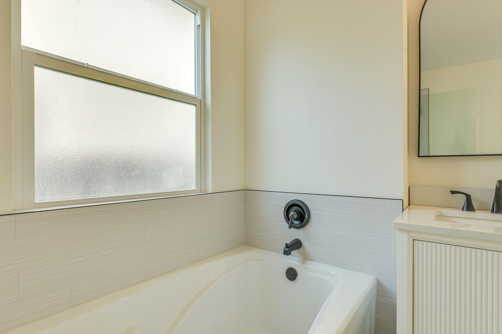 8304 Mauai Dr, Austin, TX 78749