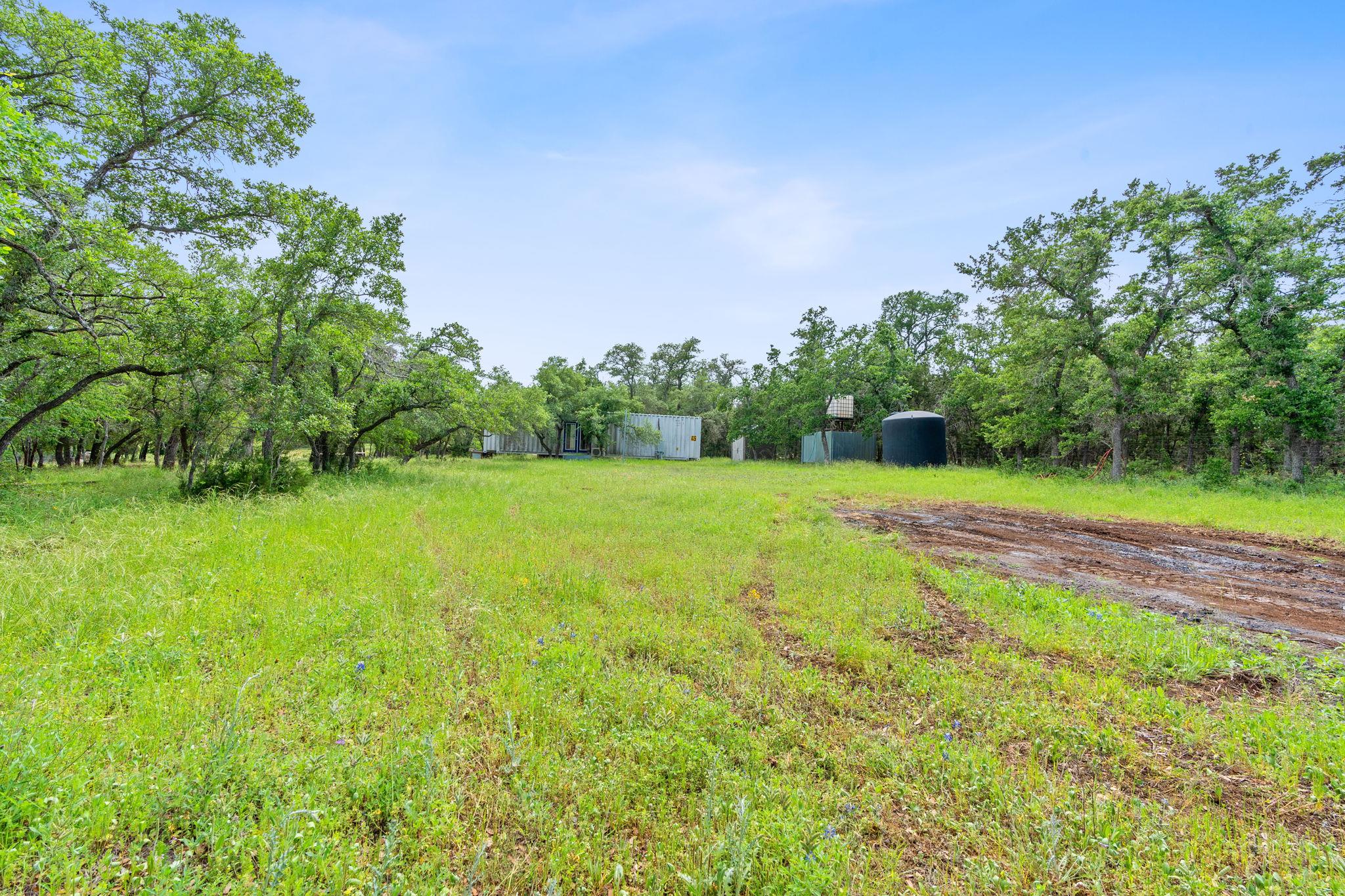 385 Country Ln, Dripping Springs, TX 78620