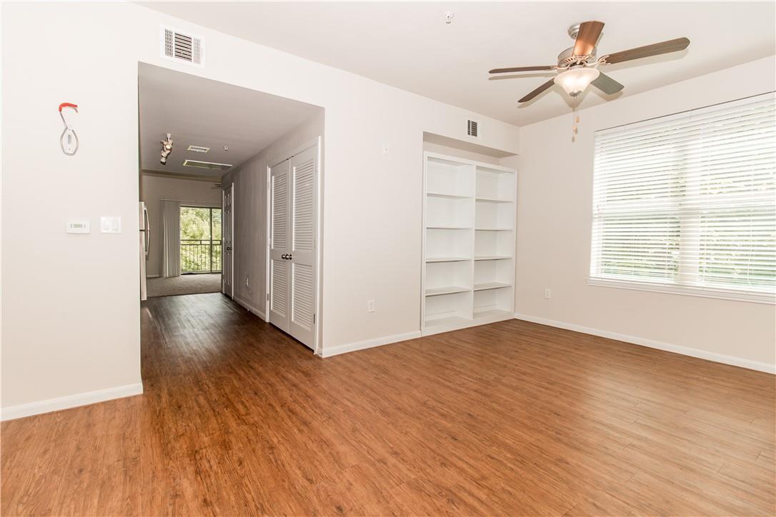 1401 E 4th St # 201, Austin, TX 78702