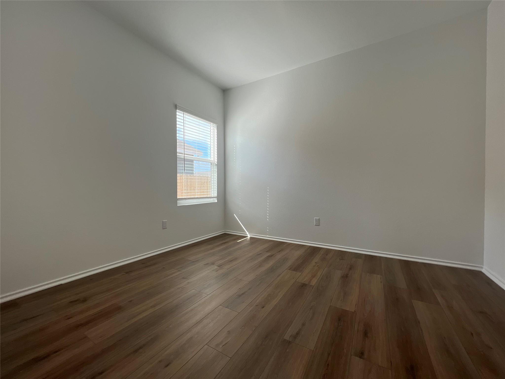 13604 Menard Way, Elgin, TX 78621