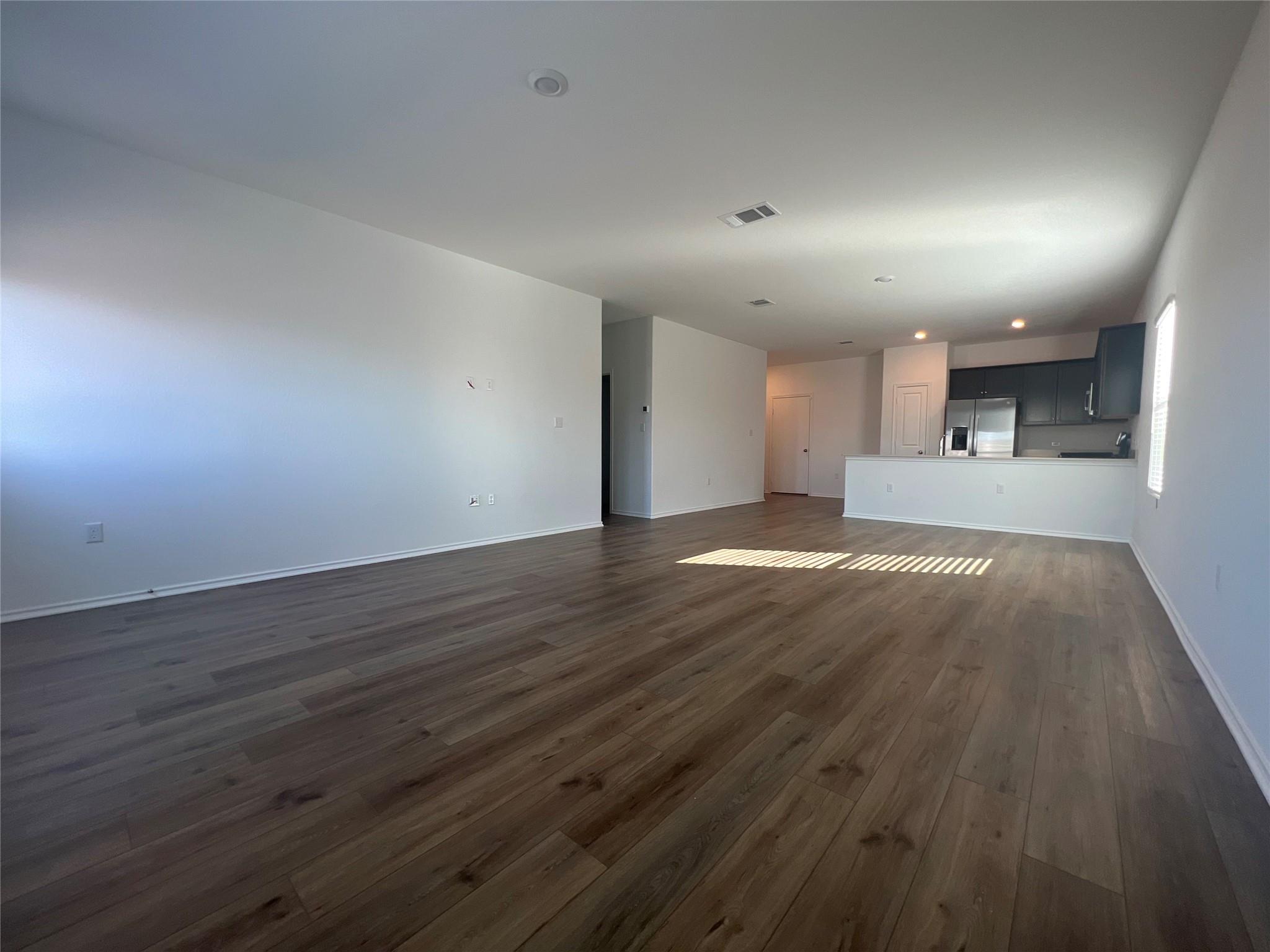 13604 Menard Way, Elgin, TX 78621