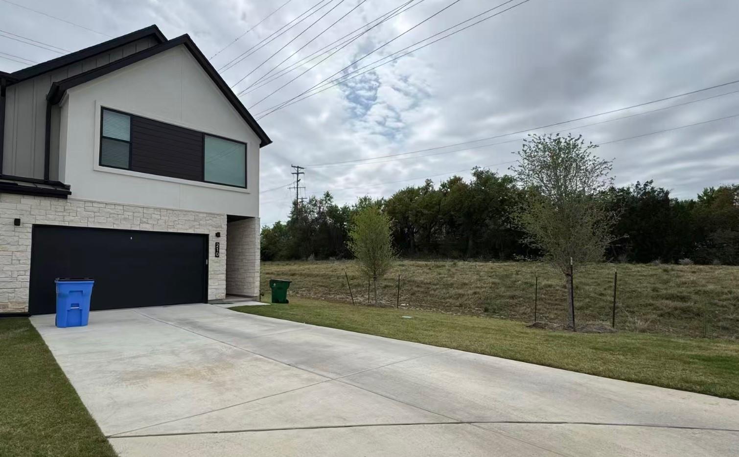 590 Old Mill Rd # 210, Cedar Park, TX 78613