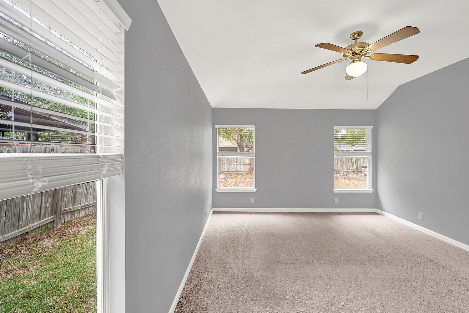 140 Riley Cv, Kyle, TX 78640