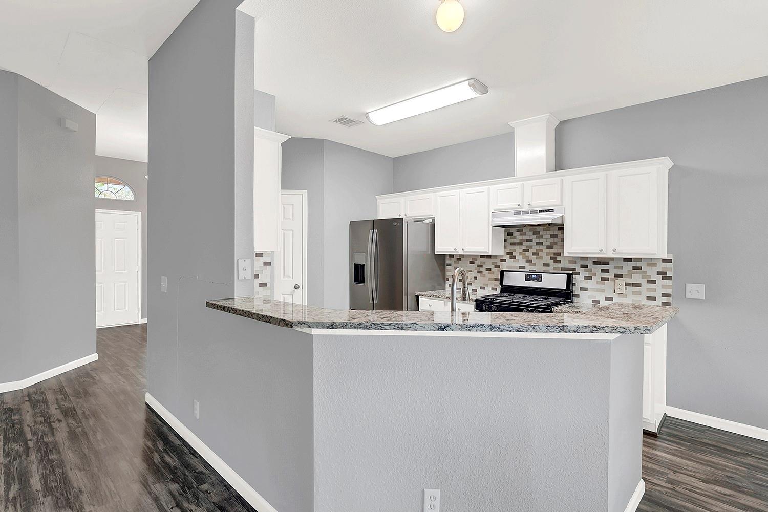 140 Riley Cv, Kyle, TX 78640