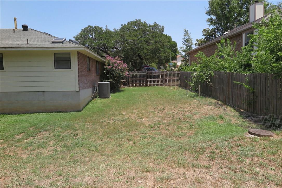 201 Norwood St W, Georgetown, TX 78628