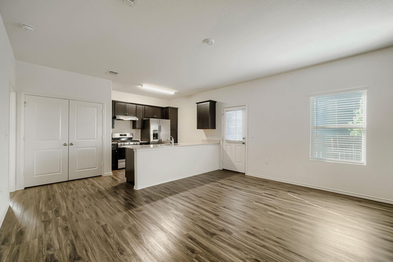 7001 Tonka Ln, Austin, TX 78744