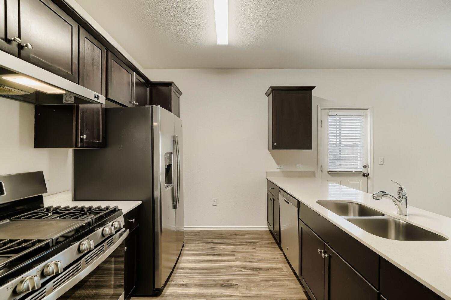 7001 Tonka Ln, Austin, TX 78744