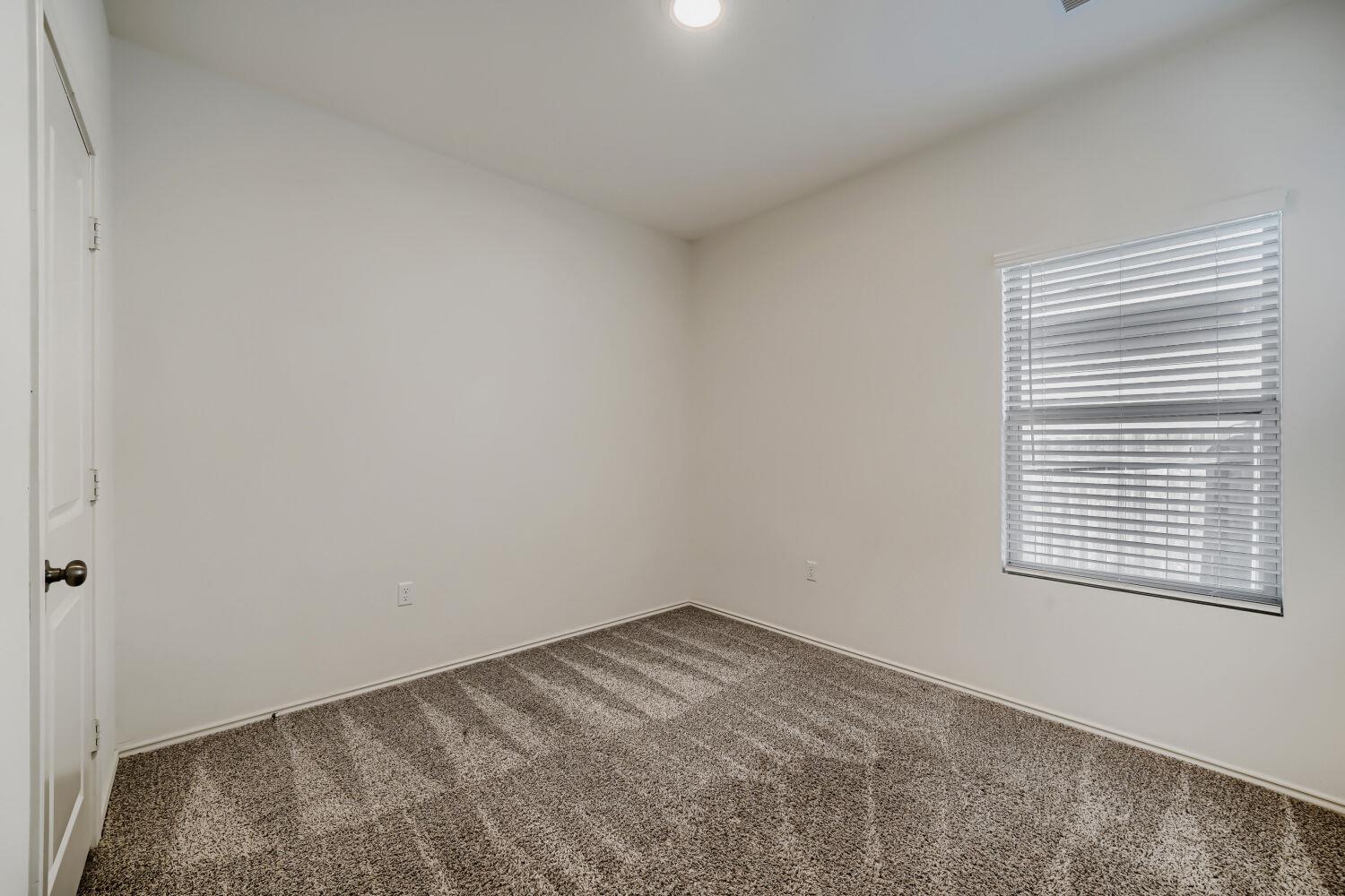 7001 Tonka Ln, Austin, TX 78744