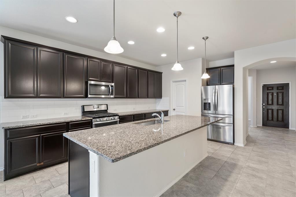 213 Methodius Dr, Hutto, TX 78634