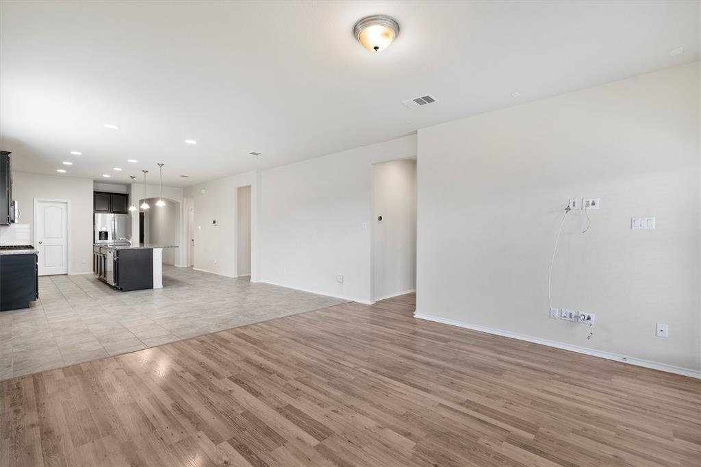 213 Methodius Dr, Hutto, TX 78634