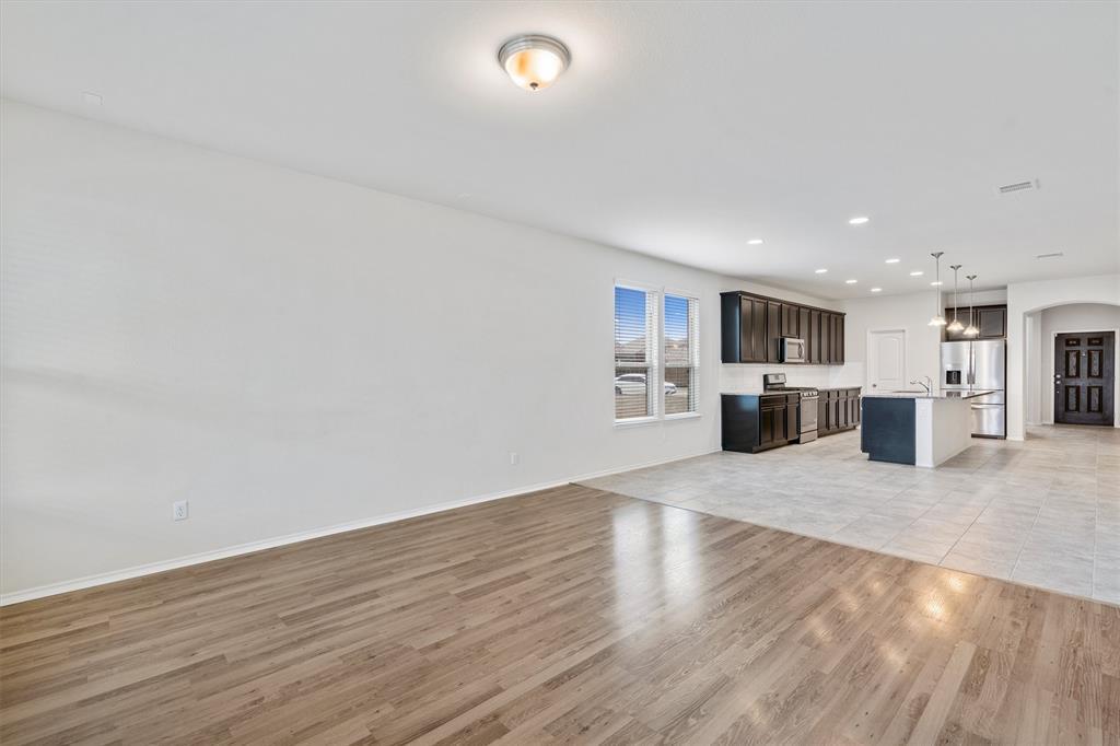 213 Methodius Dr, Hutto, TX 78634