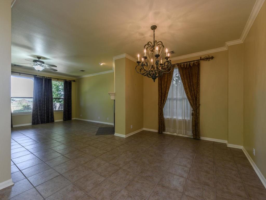 11704 Emerald Falls Dr, Austin, TX 78738