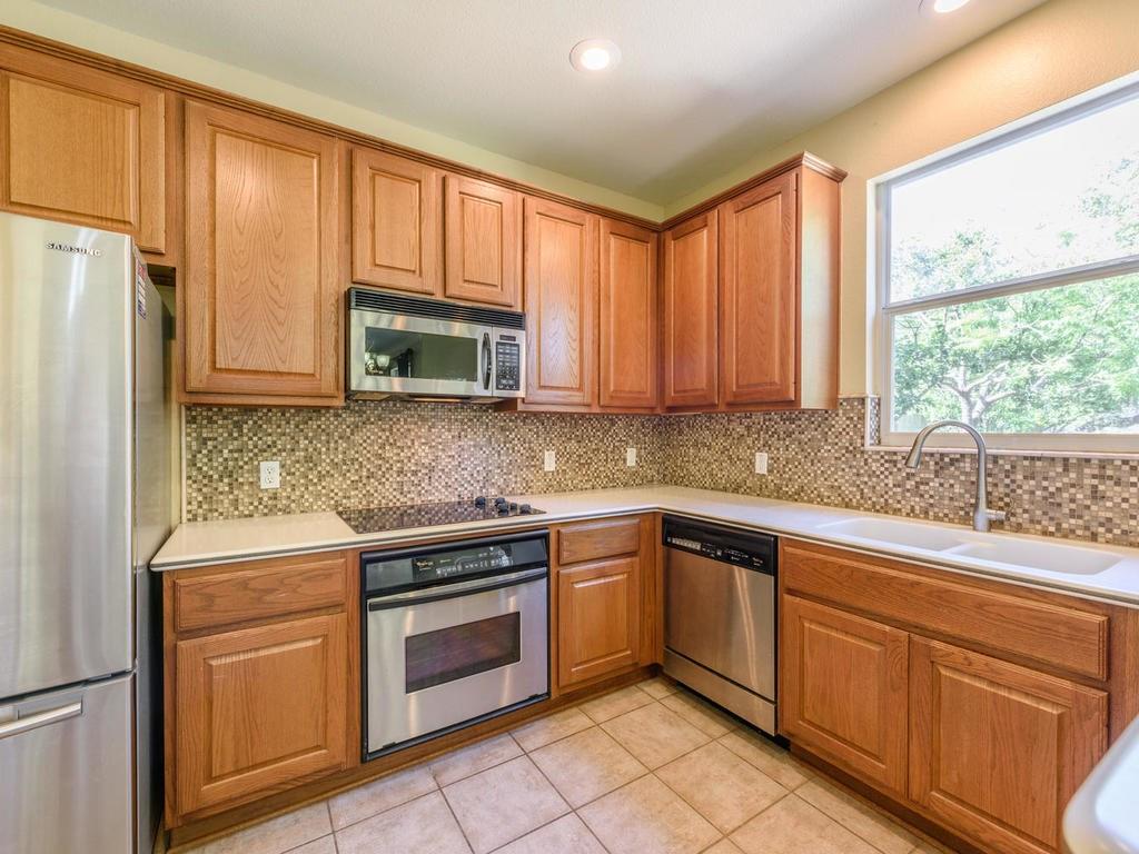 11704 Emerald Falls Dr, Austin, TX 78738
