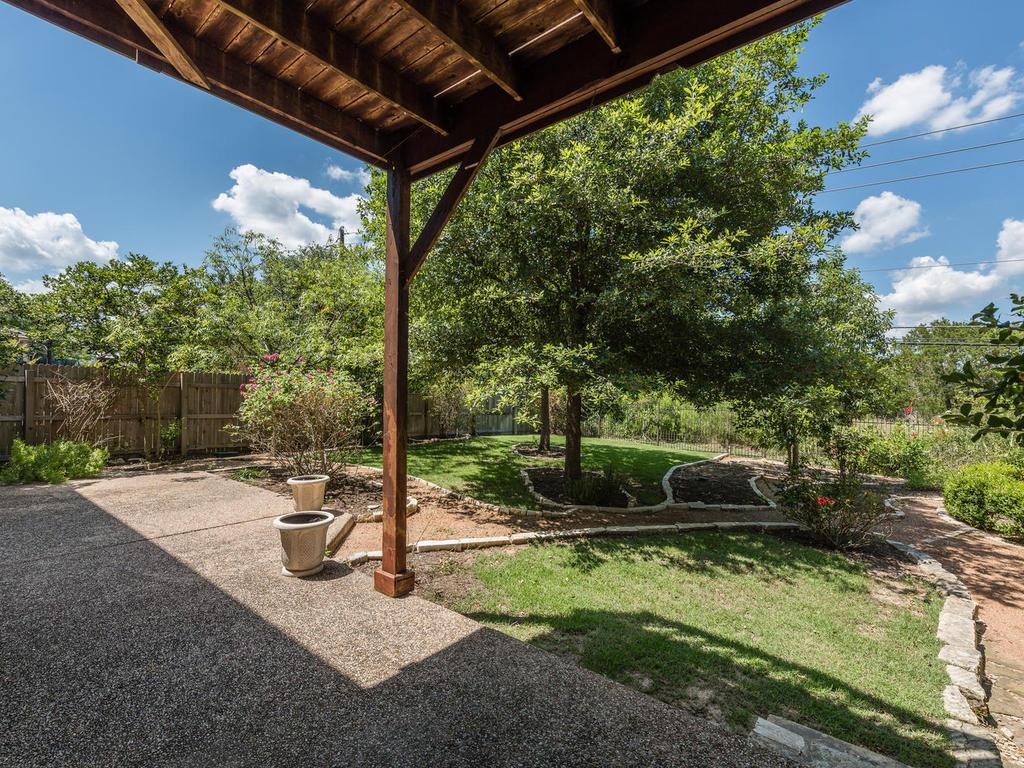11704 Emerald Falls Dr, Austin, TX 78738