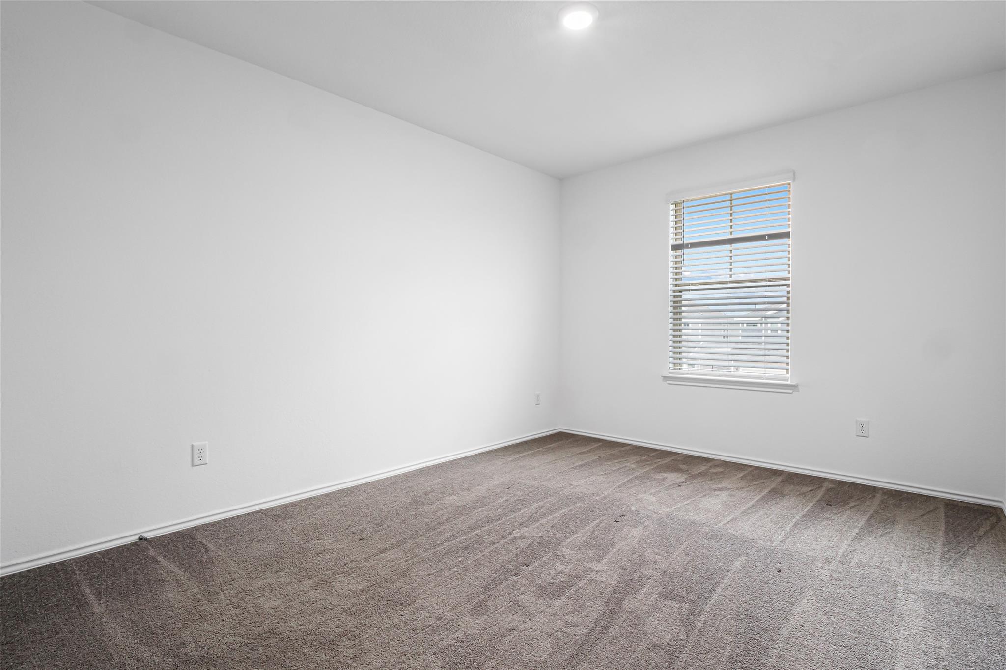 137 Bennington Dr, Liberty Hill, TX 78642