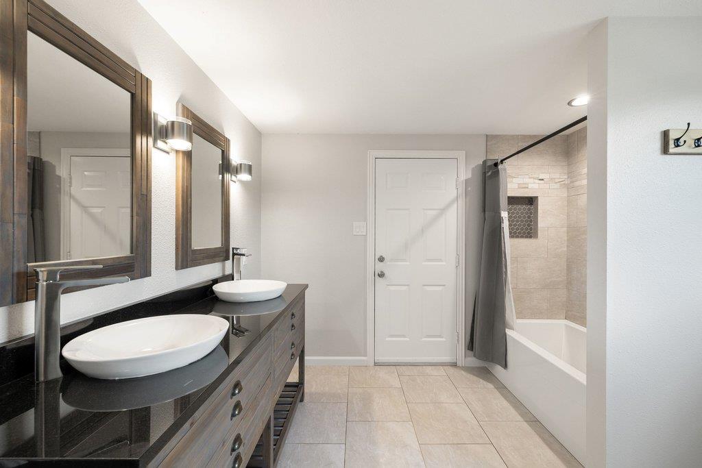 2206 JACKS Pass, Austin, TX 78734