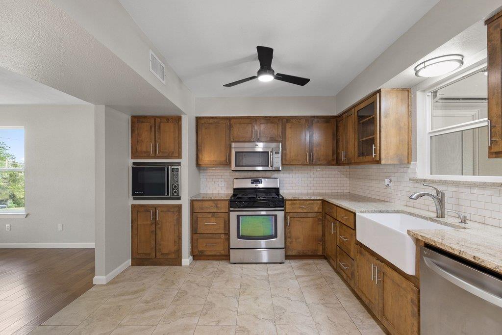 2206 JACKS Pass, Austin, TX 78734