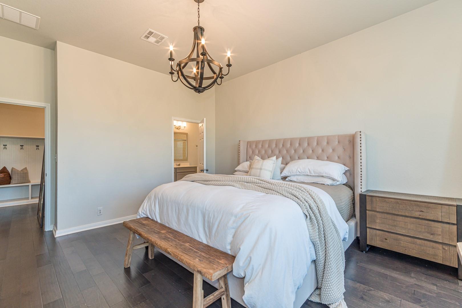 2745 Ridgeforest Dr, New Braunfels, TX 78130